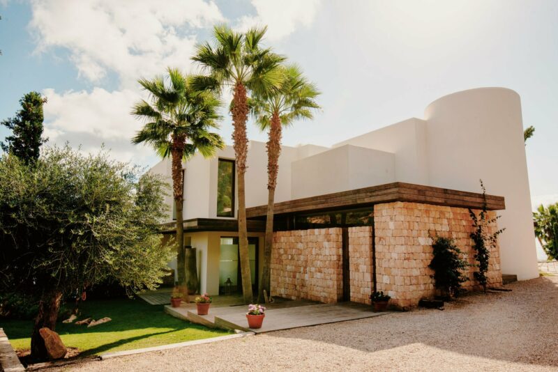 Ilike ibiza villa rental modern white clean9