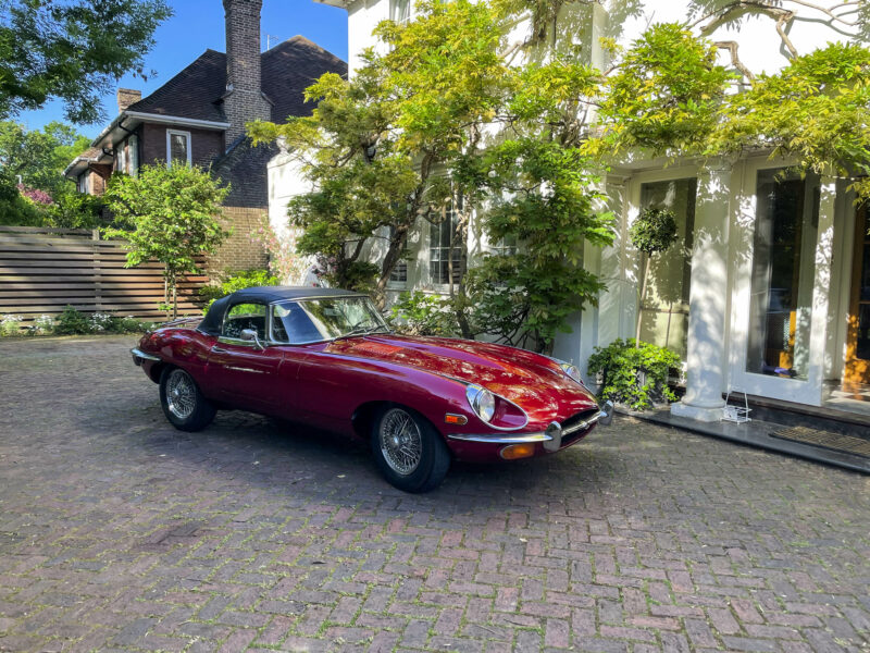 Classic car white house wisteria driveway TV filming location hire lodge London 4