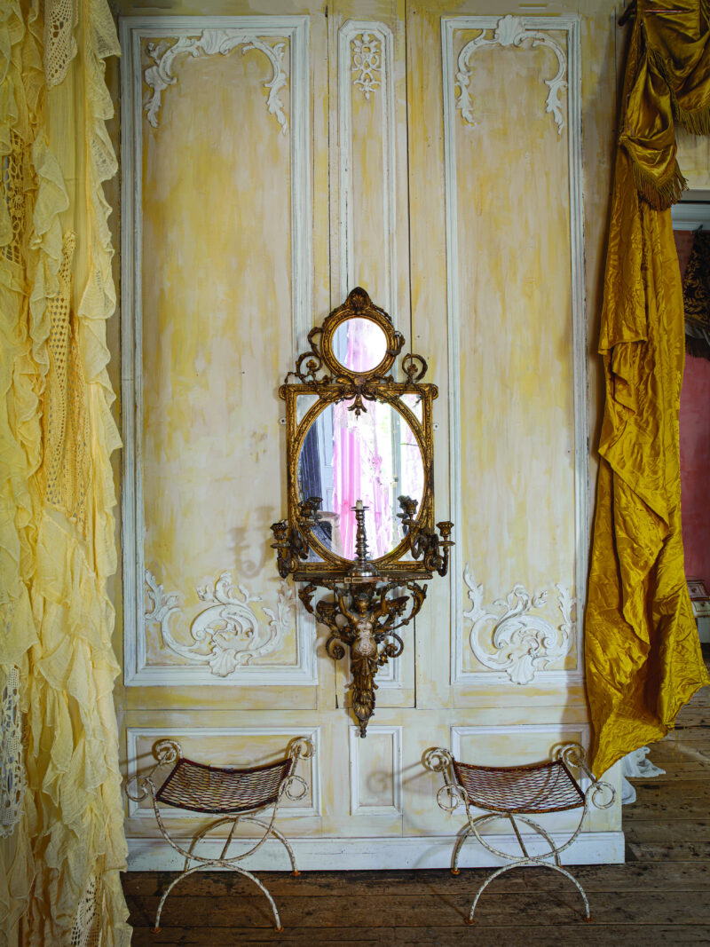 Sera Little Venice Rooms barogue mirror on yellow panelling