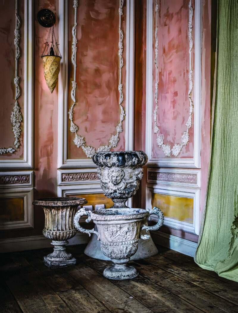 Sera Little Venice Rooms urns